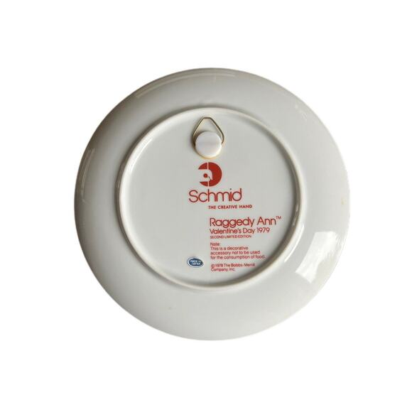 Vintage Raggedy Ann & Andy Valentines 1979 SCHMID Porcelain Collector's Plate! - Picture 7 of 7